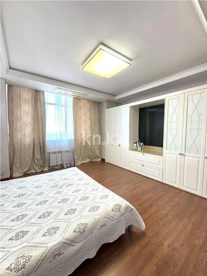 Продажа 5-комнатной квартиры, 212 м² - Продажа квартир в монолитно-каркасном доме в Казахстане - страница 37 фото 2 из 9
