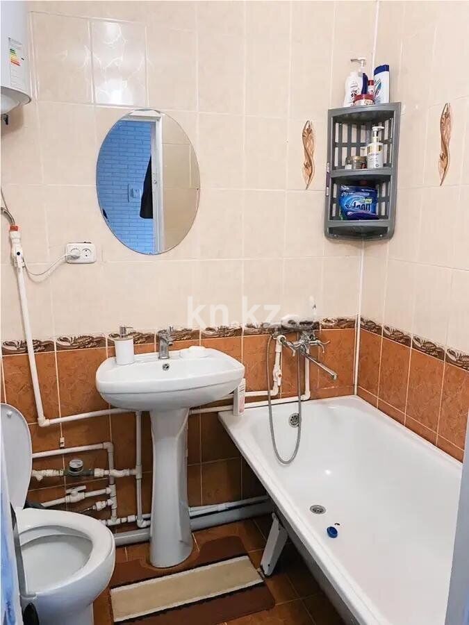 Продажа 3-комнатной квартиры, 48 м² - Продажа трехкомнатных квартир от собственников в Караганде фото 5 из 6