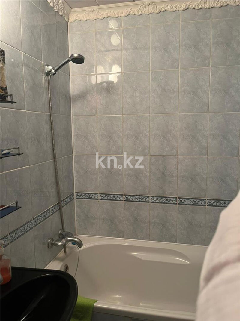 Продажа 1-комнатной квартиры, 36 м² - Продажа квартир в Михайловке Караганды - страница 4 фото 8 из 13