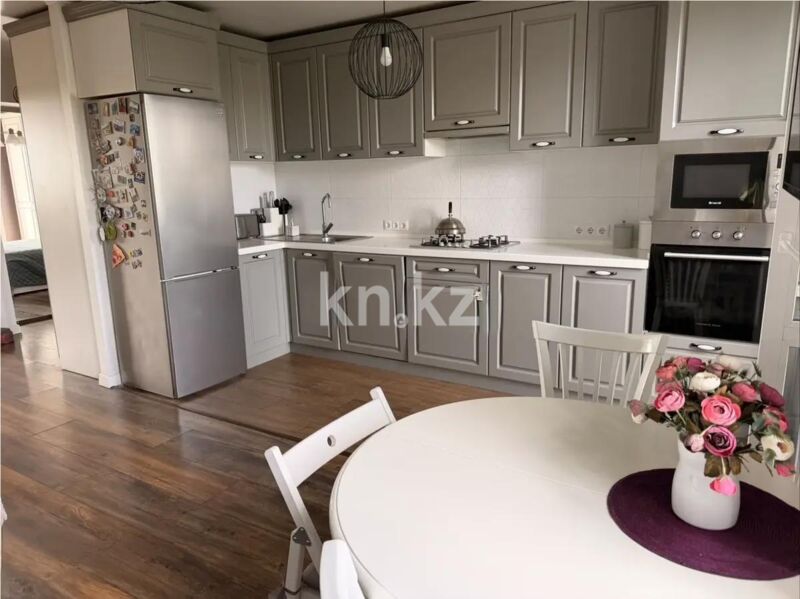 Продажа 3-комнатной квартиры, 57 м² - Продажа квартир в Михайловке Караганды - страница 2 фото 3 из 6