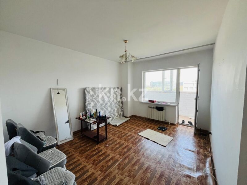 Продажа 2-комнатной квартиры, 65 м² - Продажа квартир в блочном доме в Караганде - страница 2 фото 3 из 8