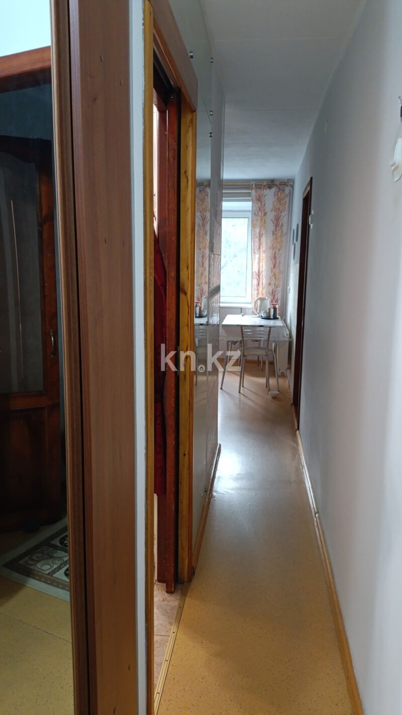 Продажа 2-комнатной квартиры, 44.2 м² - Продажа двухкомнатных квартир в Городе Караганды - страница 3 фото 4 из 10