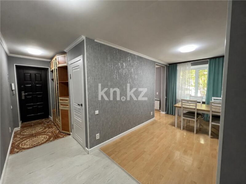 Продажа 3-комнатной квартиры, 57 м² - Продажа трехкомнатных квартир в кирпичном доме в Караганде - страница 8 фото 7 из 13