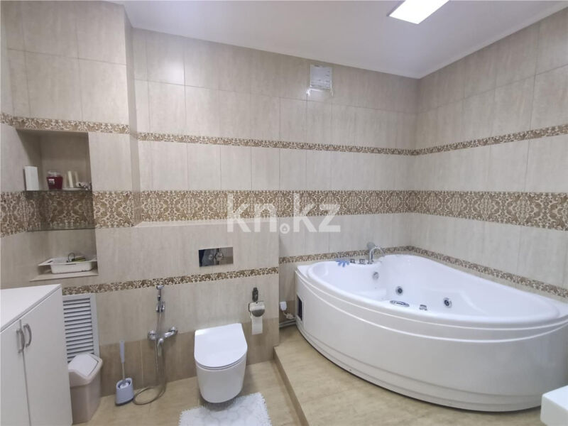 Продажа 5-комнатной квартиры, 200 м² - Продажа пятикомнатных и более квартир в монолитно-каркасном доме в Астане фото 22 из 47