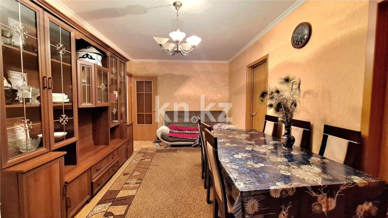 Продажа 4-комнатной квартиры, 61 м² - Продажа четырехкомнатных квартир в панельном доме в Караганде - страница 5 фото 2 из 12