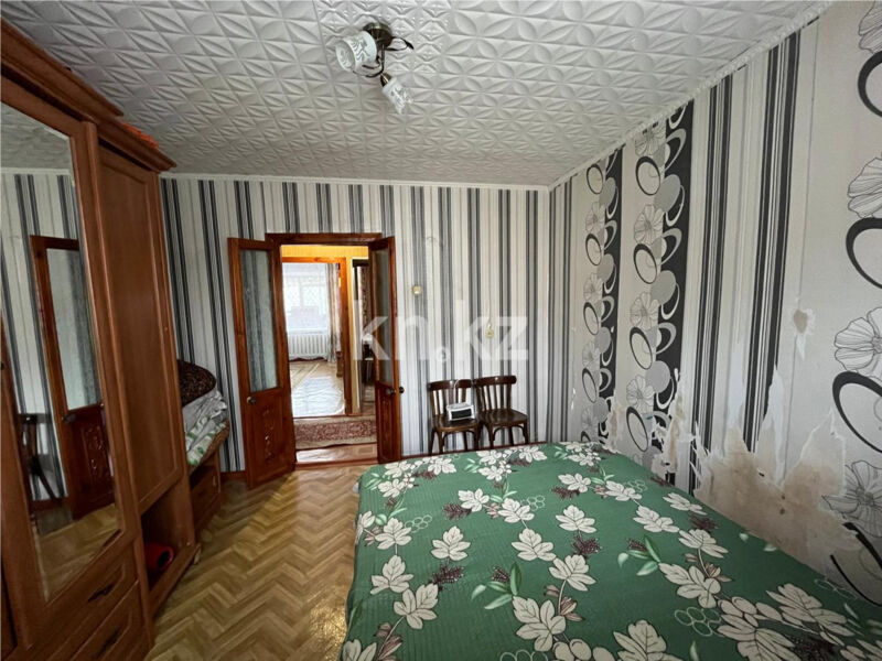 Продажа 4-комнатной квартиры, 72 м² - Продажа четырехкомнатных квартир в кирпичном доме в Караганде - страница 9 фото 3 из 12