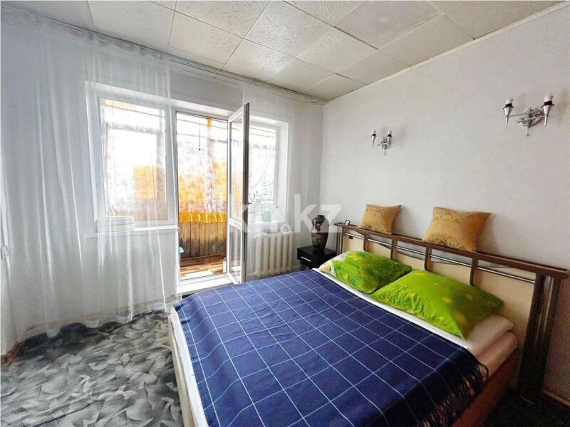 Продажа 3-комнатной квартиры, 42 м² - Продажа трехкомнатных квартир в панельном доме в Караганде - страница 20 фото 4 из 9