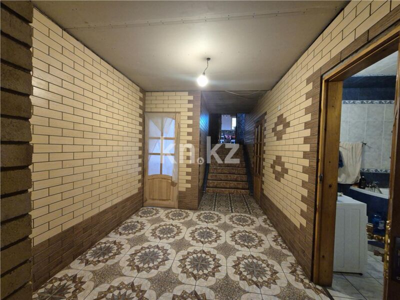 Продажа 5-комнатного дома, 279.1 м² - Продажа домов, коттеджей в Темиртау - страница 2 фото 18 из 24