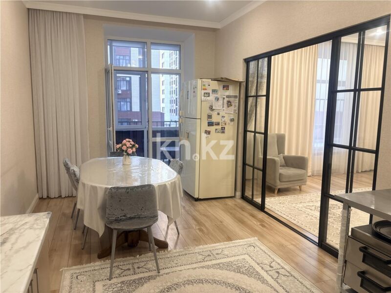 Продажа 6-комнатной квартиры, 155 м² - Продажа квартир в кирпичном доме в Караганде - страница 2 фото 3 из 48