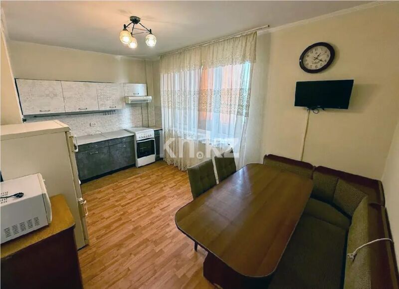 Продажа 1-комнатной квартиры, 43 м² - Продажа квартир в монолитно-каркасном доме в Казахстане - страница 22 фото 2 из 4