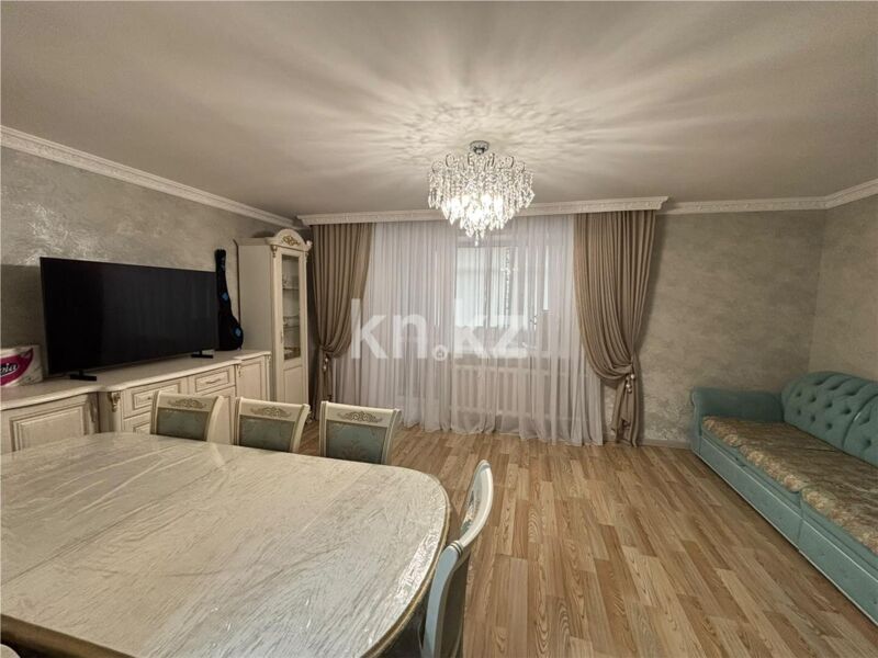 Продажа 3-комнатной квартиры, 91 м² - Продажа квартир в кирпичном доме в Караганде фото 1 из 6