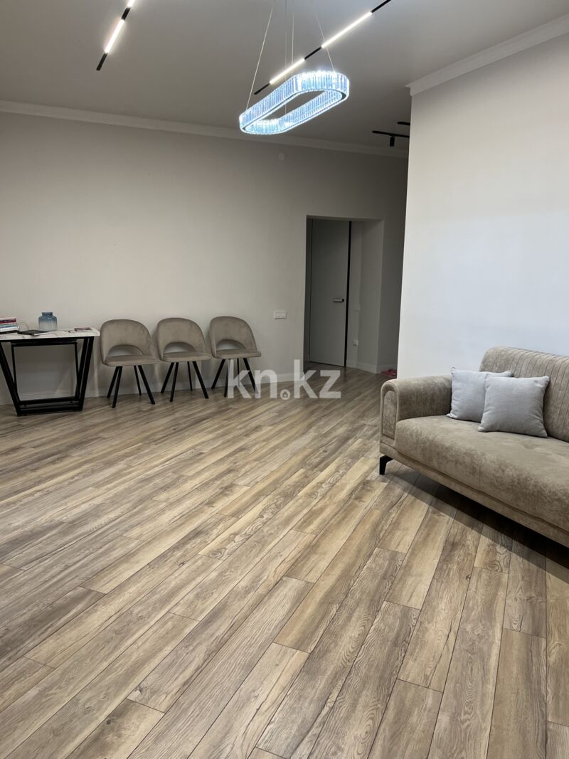 Продажа 3-комнатной квартиры, 93.6 м² - Продажа трехкомнатных квартир от собственников в Караганде фото 8 из 11