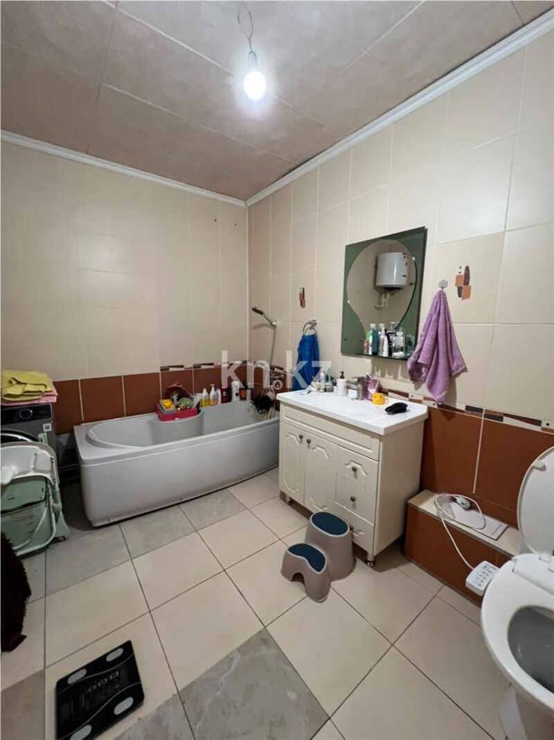 Продажа 3-комнатной квартиры, 105 м² - Продажа квартир в монолитно-каркасном доме в Караганде - страница 6 фото 8 из 11