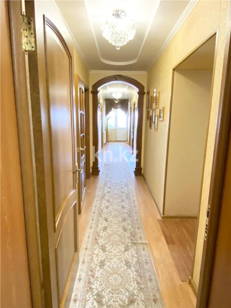 Продажа 4-комнатной квартиры, 118 м² - Продажа четырехкомнатных квартир в кирпичном доме в Караганде фото 9 из 11