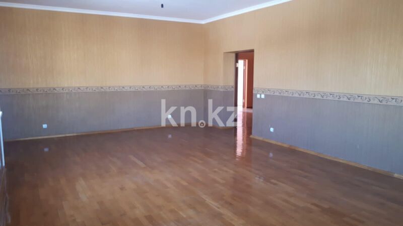 Продажа 4-комнатной квартиры, 180 м² - Продажа четырехкомнатных квартир в кирпичном доме в Казахстане - страница 5 фото 2 из 4