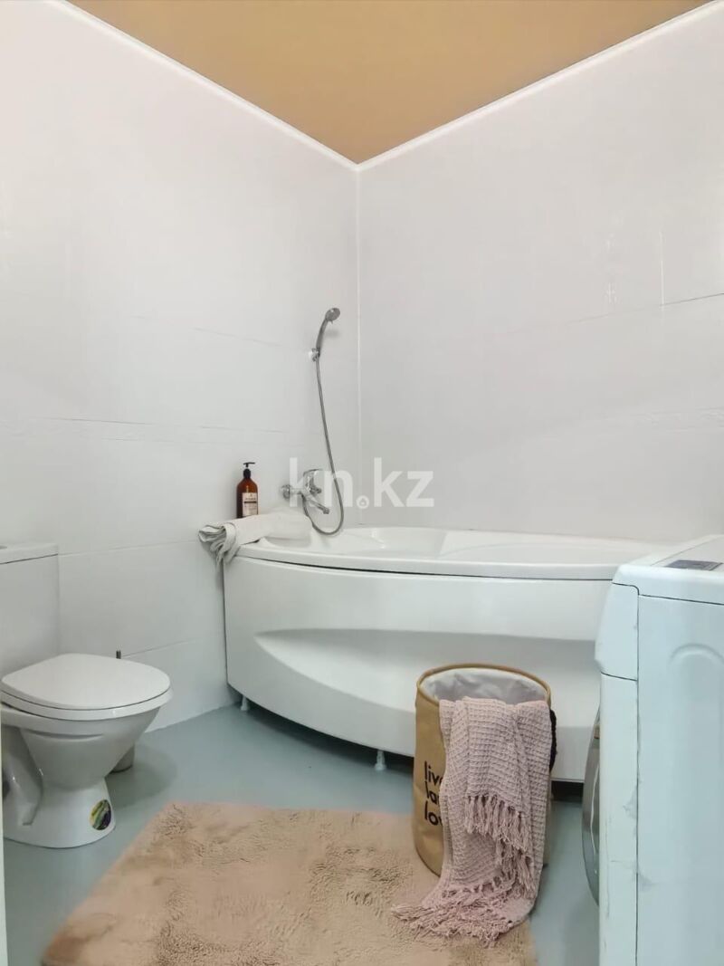 Продажа 2-комнатной квартиры, 90 м² - Продажа квартир в Актобе фото 13 из 14