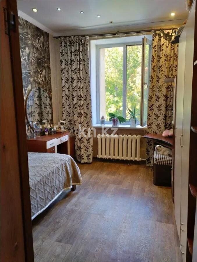 Продажа 3-комнатной квартиры, 67 м² - Продажа квартир в кирпичном доме в Караганде - страница 7 фото 2 из 4