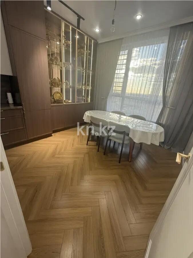 Продажа 4-комнатной квартиры, 130 м² - Продажа четырехкомнатных квартир в блочном доме в Астане - страница 3 фото 4 из 5