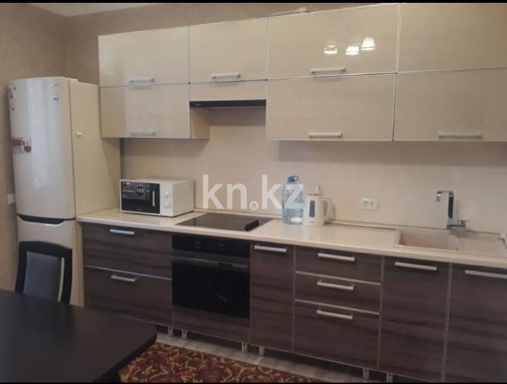 Аренда 3-комнатной квартиры, 80 м² - Аренда трехкомнатных квартир помесячно в Казахстане фото 1 из 1