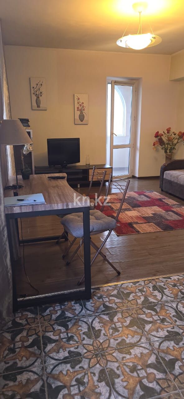 Аренда 1-комнатной квартиры, 50 м² - Аренда однокомнатных квартир помесячно от хозяев в Казахстане фото 1 из 18