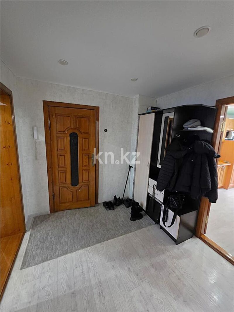 Продажа 3-комнатной квартиры, 65 м² - Продажа трехкомнатных квартир в Темиртау - страница 14 фото 11 из 13