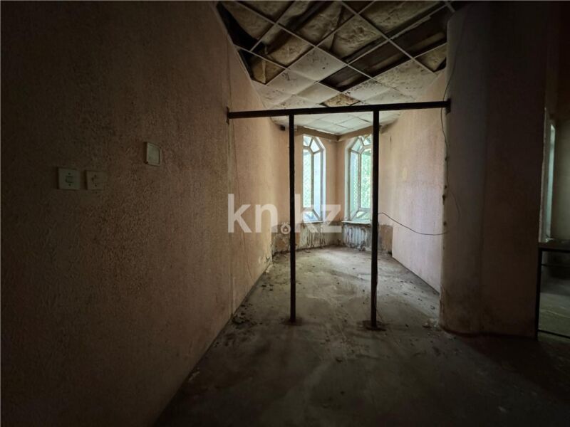 Продажа здания, 1340 м² - Продажа зданий в Казахстане - страница 2 фото 4 из 13