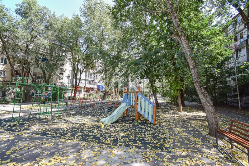 Продажа 2-комнатной квартиры, 42 м² - Продажа двухкомнатных квартир в панельном доме в Алматы - страница 19 фото 14 из 17