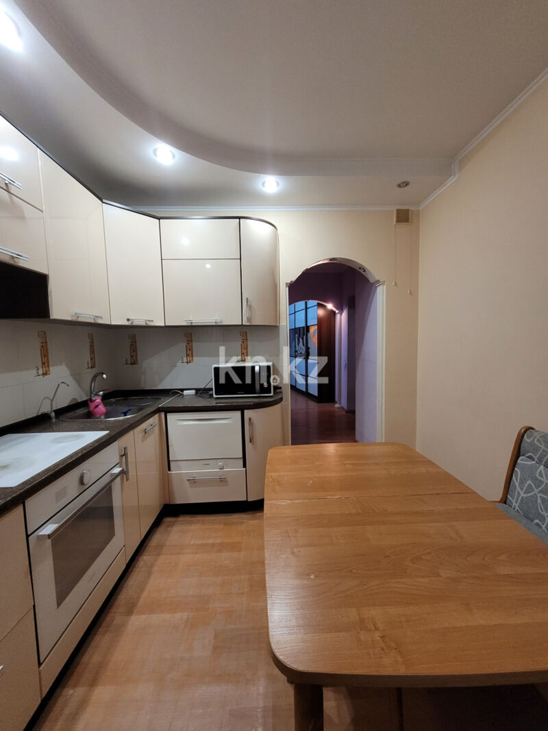 Продажа 4-комнатной квартиры, 79 м² - Продажа четырехкомнатных квартир в панельном доме в Караганде - страница 6 фото 11 из 15