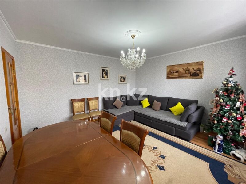 Продажа 4-комнатной квартиры, 84 м² - Продажа четырехкомнатных квартир в панельном доме в Караганде - страница 4 фото 1 из 20