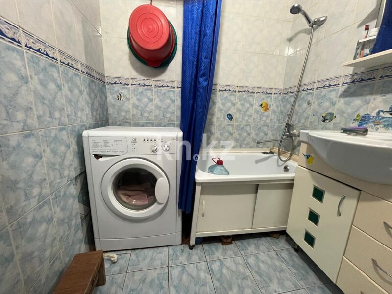 Продажа 2-комнатной квартиры, 42 м² - Продажа двухкомнатных квартир на Юго-Востоке Караганды - страница 21 фото 9 из 14