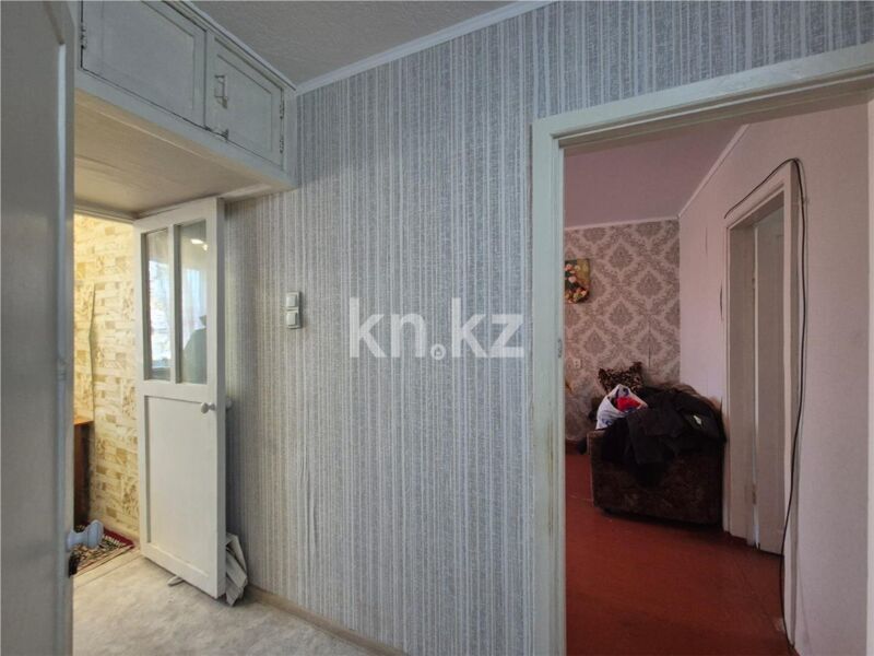 Продажа 2-комнатной квартиры, 44 м² - Продажа двухкомнатных квартир в Темиртау - страница 2 фото 11 из 13