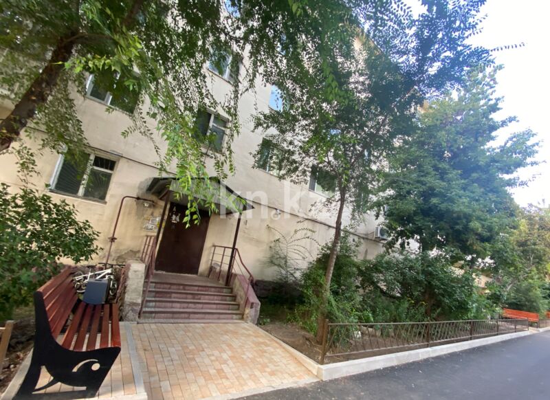 Продажа 4-комнатной квартиры, 83.2 м² - Продажа четырехкомнатных квартир в кирпичном доме в Казахстане - страница 15 фото 12 из 13