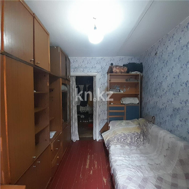 Продажа 4-комнатной квартиры, 60 м² - Продажа квартир в Караганде - страница 156 фото 2 из 15