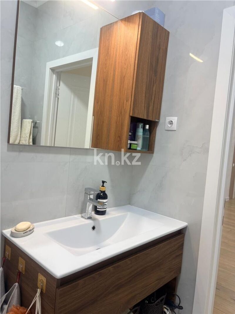 Продажа 3-комнатной квартиры, 75 м² - Продажа квартир в монолитно-каркасном доме в Караганде фото 13 из 35