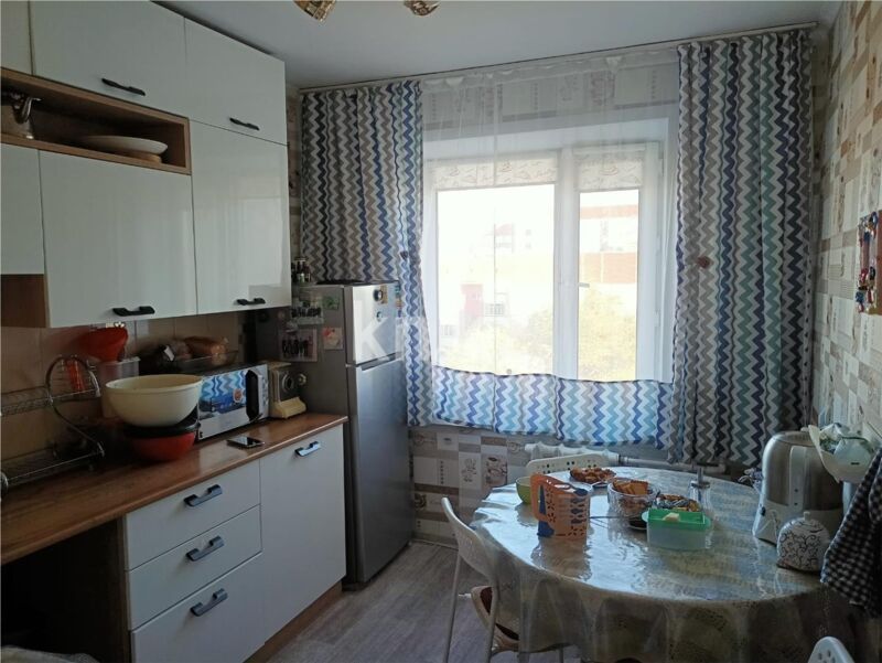 Продажа 3-комнатной квартиры, 70 м² - Продажа трехкомнатных квартир в Темиртау - страница 8 фото 7 из 14