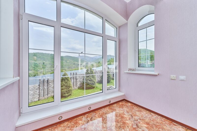 Продажа 10-комнатного дома, 805 м² - Продажа домов, коттеджей в Медеуском р-не Алматы фото 19 из 40