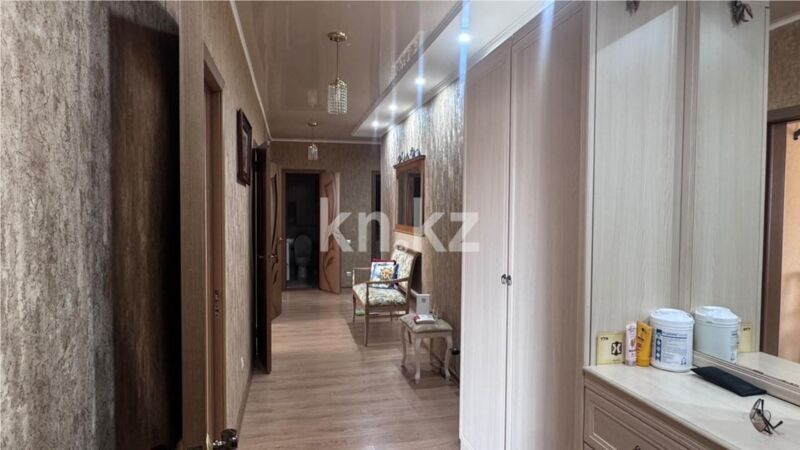 Продажа 3-комнатной квартиры, 89 м² - Продажа квартир в блочном доме в Караганде фото 13 из 18