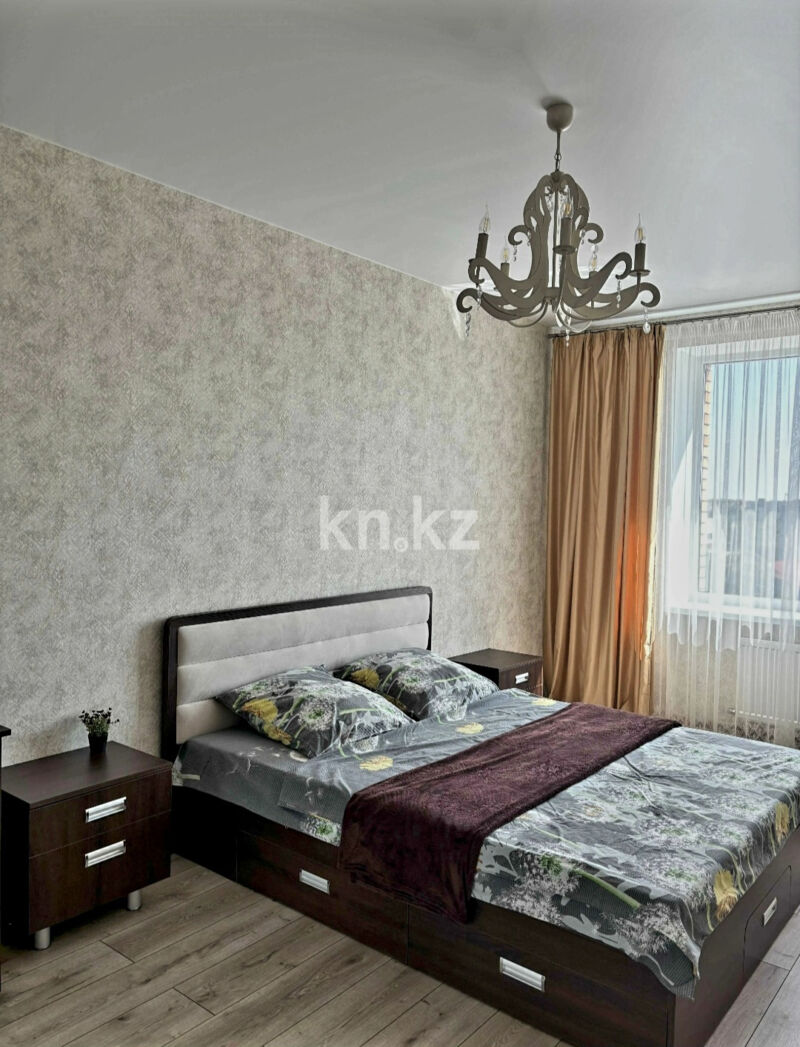 Аренда 1-комнатной квартиры посуточно, 35 м² - Аренда квартир посуточно в р-не Сарыарка Астаны фото 1 из 4