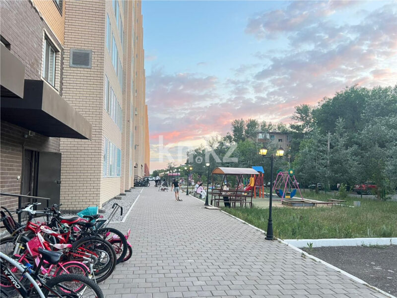 Продажа 4-комнатной квартиры, 86 м² - Продажа четырехкомнатных квартир в кирпичном доме в Караганде - страница 5 фото 35 из 36