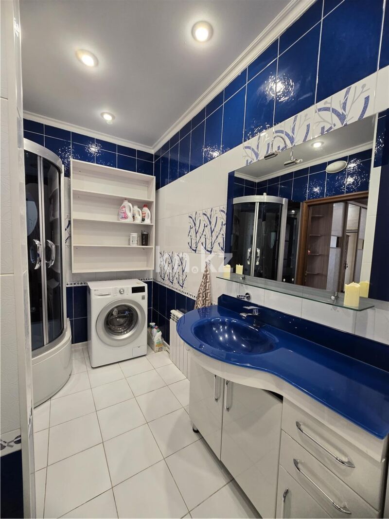 Продажа 6-комнатного дома, 274 м² - Продажа домов, коттеджей в Караганде - страница 4 фото 25 из 38