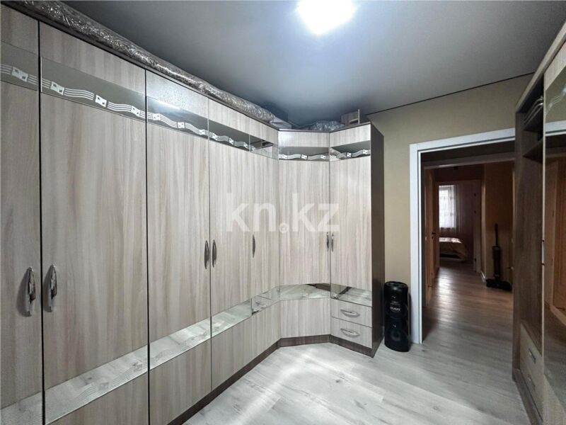 Продажа 5-комнатной квартиры, 96 м² - Продажа квартир в Майкудуке Караганды - страница 38 фото 11 из 20