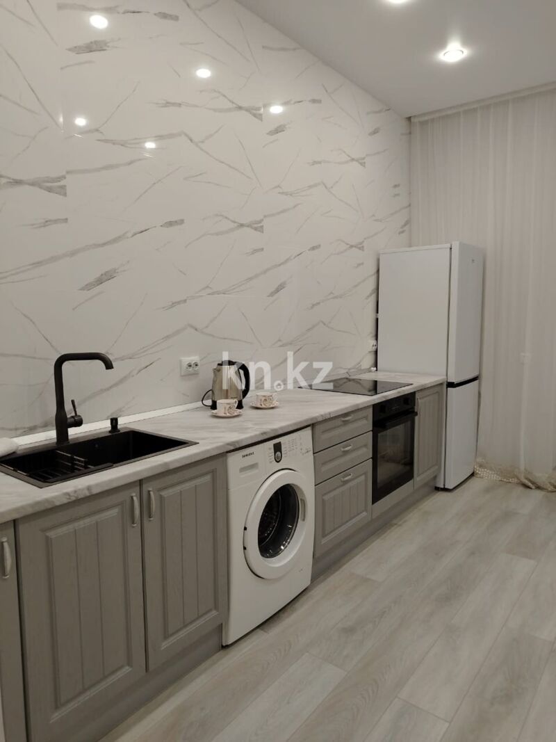 Аренда 1-комнатной квартиры, 44 м² - Аренда недвижимости в Казахстане - страница 2 фото 1 из 13