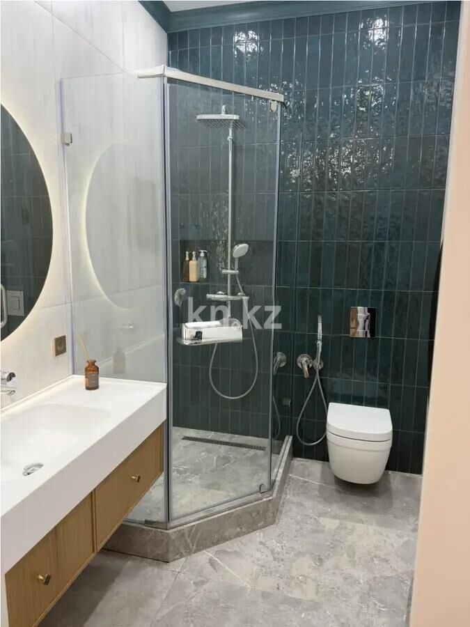 Продажа 2-комнатной квартиры, 70 м² - Продажа квартир в Казахстане - страница 2 фото 3 из 4