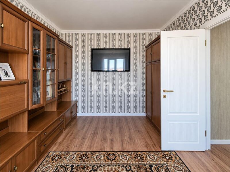 Продажа 4-комнатной квартиры, 101 м² - Продажа четырехкомнатных квартир в Казахстане - страница 2 фото 6 из 21