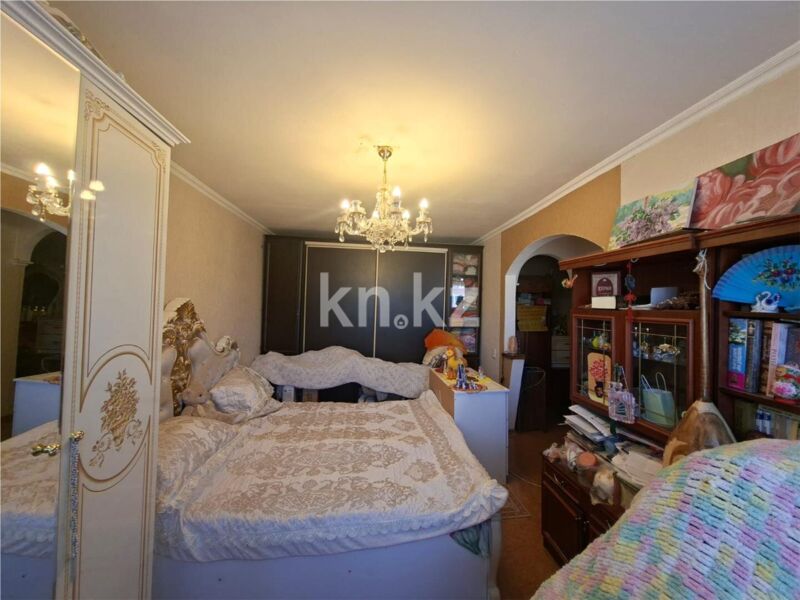 Продажа 1-комнатной квартиры, 31 м² - Продажа офисных и торговых помещений в Таразе фото 1 из 6