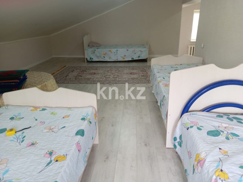 Аренда 8-комнатного дома, 300 м² - Аренда домов в Караганде фото 6 из 7
