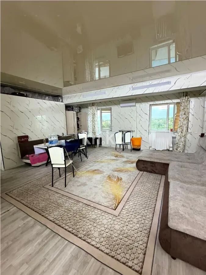 Продажа 2-комнатной квартиры, 67 м² - Продажа двухкомнатных квартир в Жетысуском р-не Алматы - страница 2 фото 1 из 4