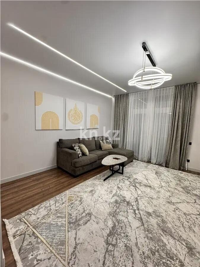 Продажа 5-комнатной квартиры, 204 м² - Продажа пятикомнатных и более квартир в кирпичном доме в Алматы фото 1 из 5