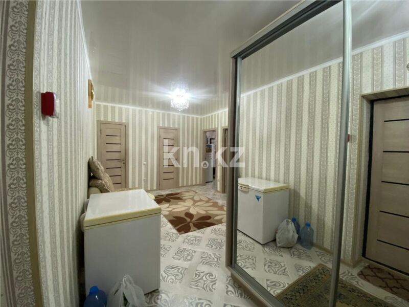 Продажа 3-комнатной квартиры, 86 м² - Продажа трехкомнатных квартир в панельном доме в Караганде - страница 19 фото 8 из 9