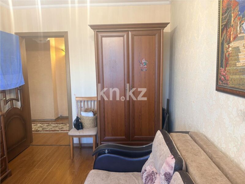 Продажа 4-комнатной квартиры, 97 м² - Продажа четырехкомнатных квартир в кирпичном доме в Караганде фото 9 из 28